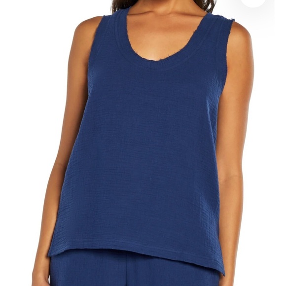 Three Dots Women’s Navy Blue Gauze Raw Hemline V-Neck Sleeveless Tank Size M - Picture 3 of 14